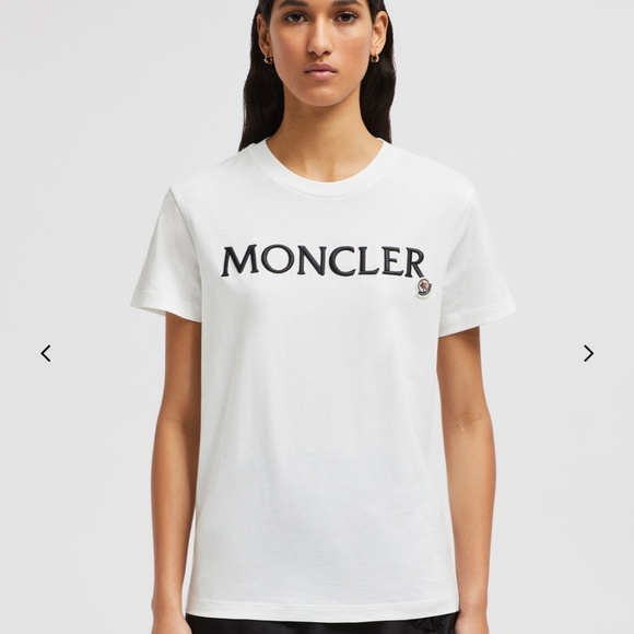 Moncler Logo T-Shirt - Picture 2 of 4